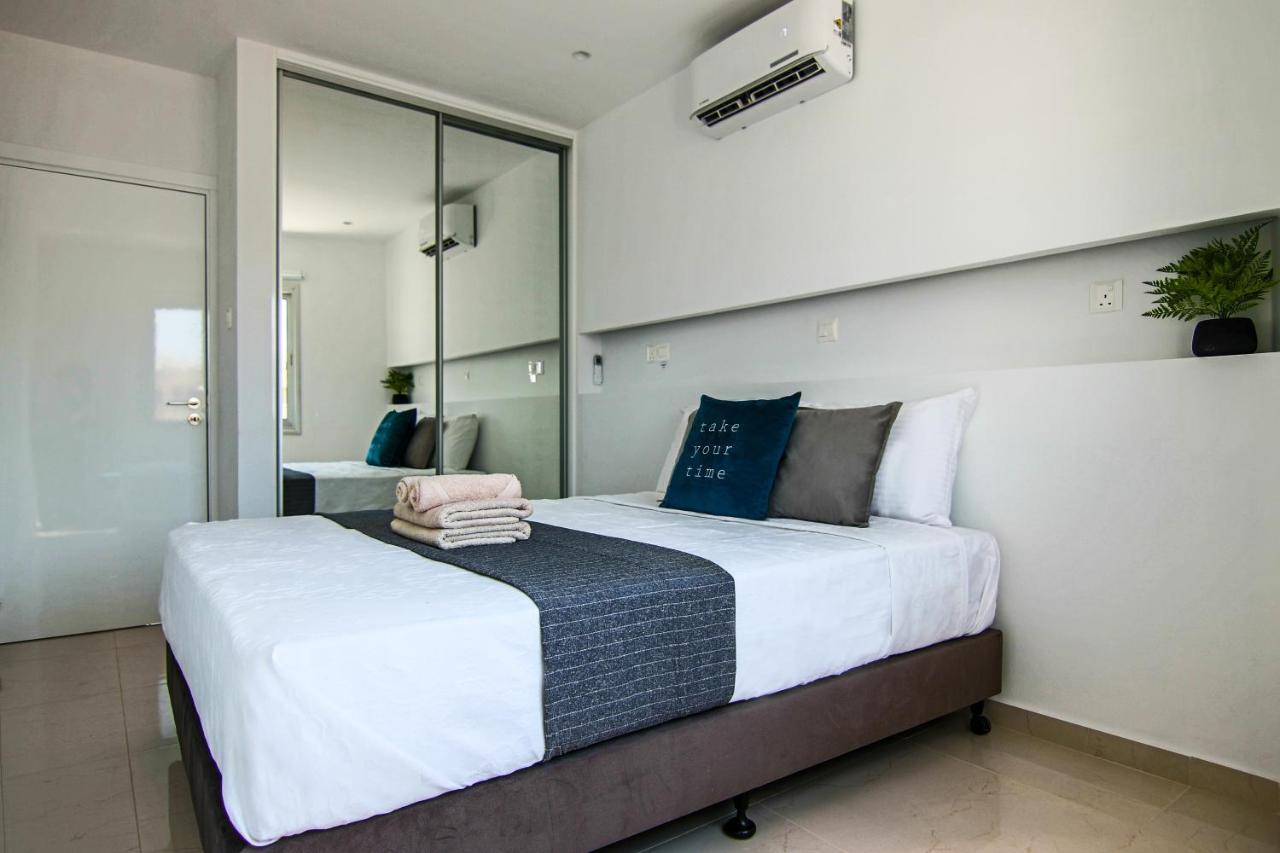 Phaedrus Living: Seaside Luxury Flat Lighthouse 65 Daire Pafos Dış mekan fotoğraf
