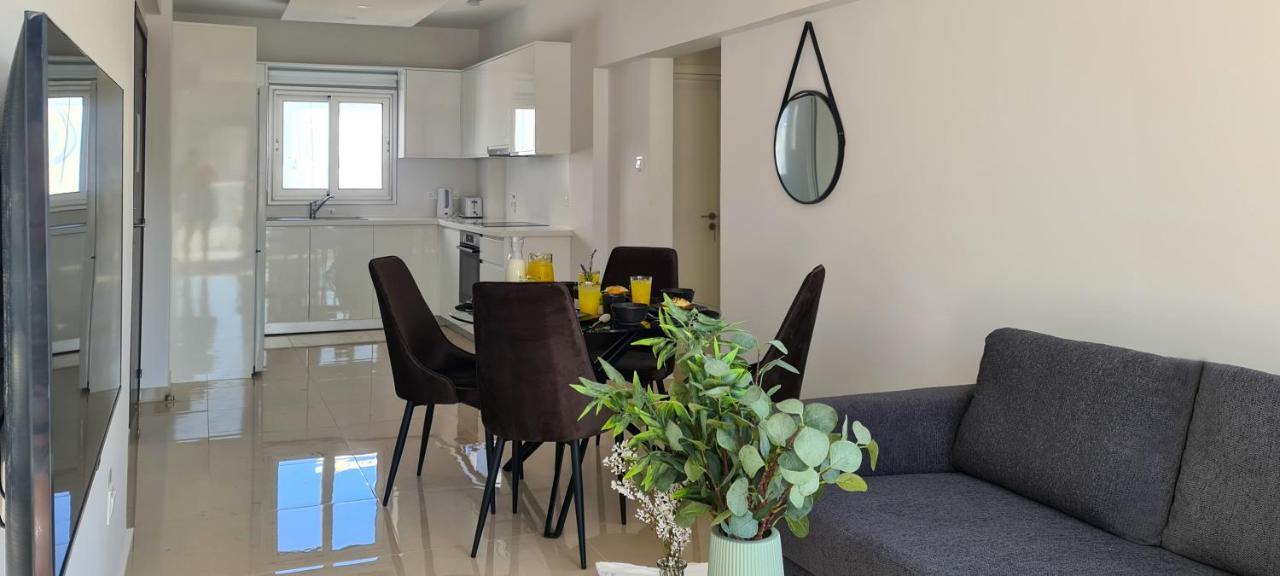 Phaedrus Living: Seaside Luxury Flat Lighthouse 65 Daire Pafos Dış mekan fotoğraf